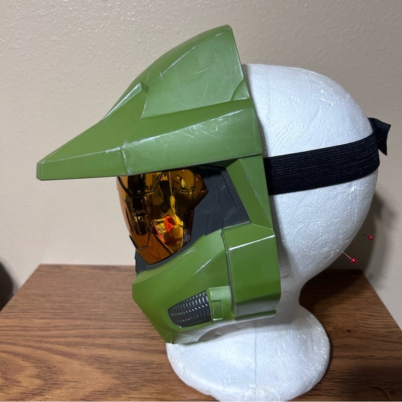 Halo Master Chief Helmet Half-Mask Disguise Microsoft 2020 Halloween Cosplay - Picture 3 of 6